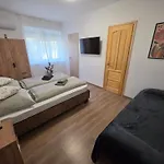 Unita Vendeghaz * Viszák