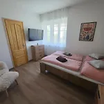 Unita Vendeghaz Viszák