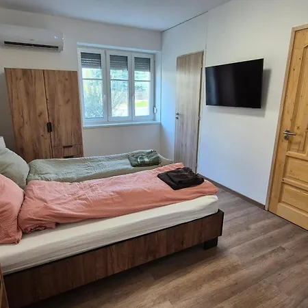 Unita Vendeghaz Lägenhet Viszák